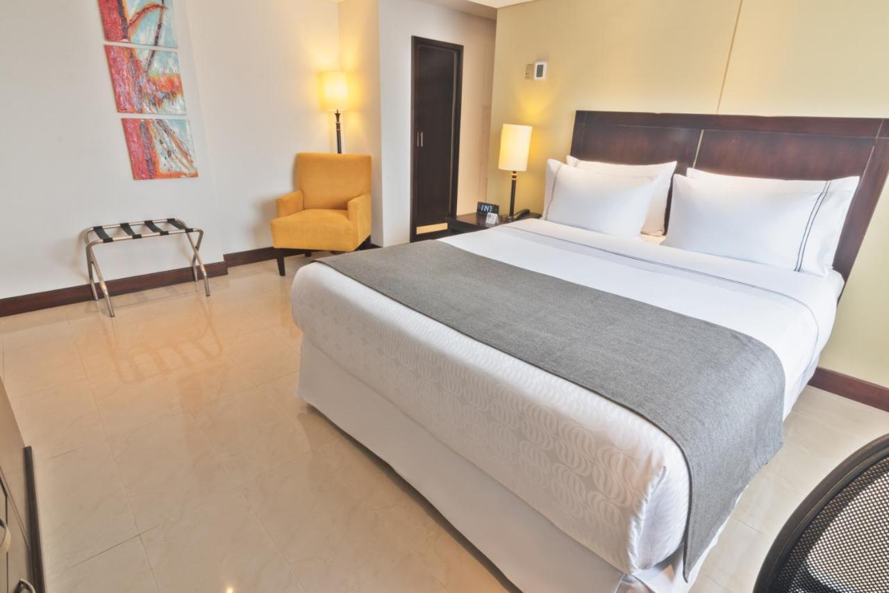 Sonesta Hotel Cali Exterior photo